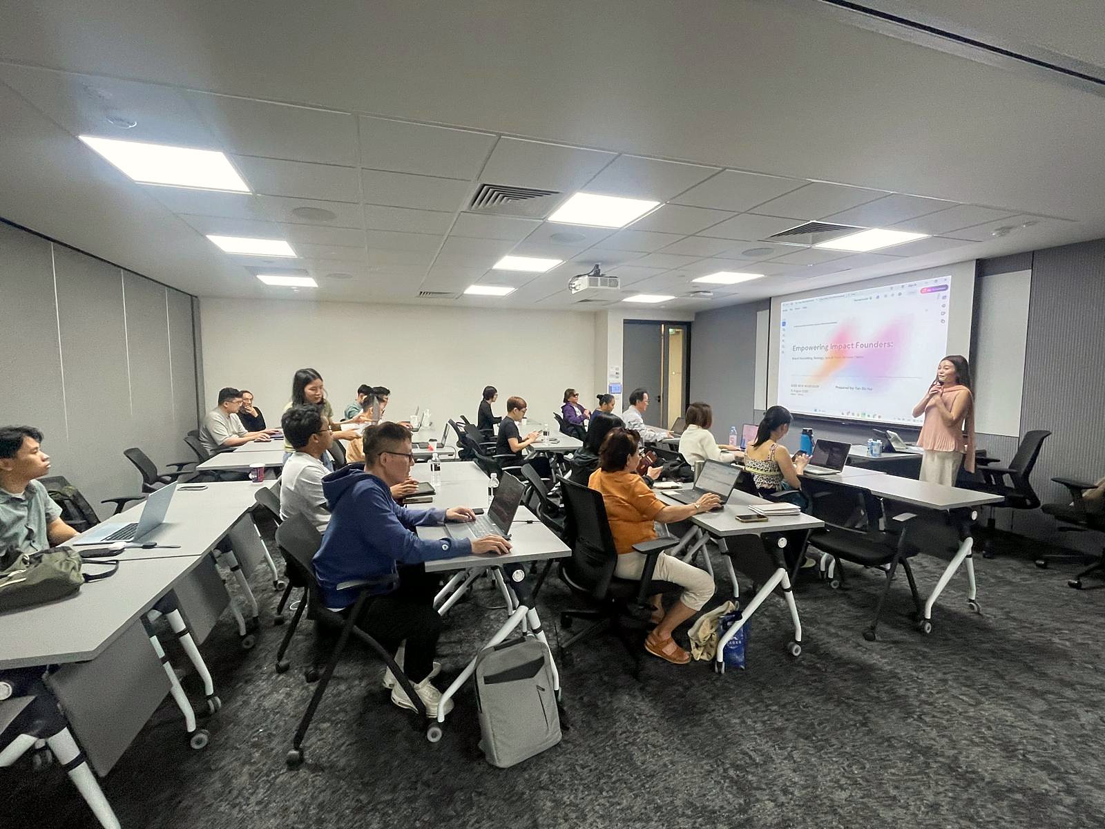 Workshop session with founders and small teams
